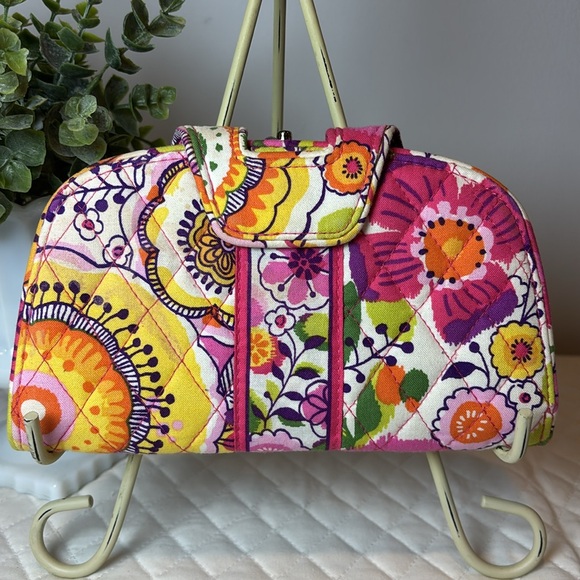 Vera Bradley Clementine Kiss
N' Snap Wallet - Picture 2 of 10